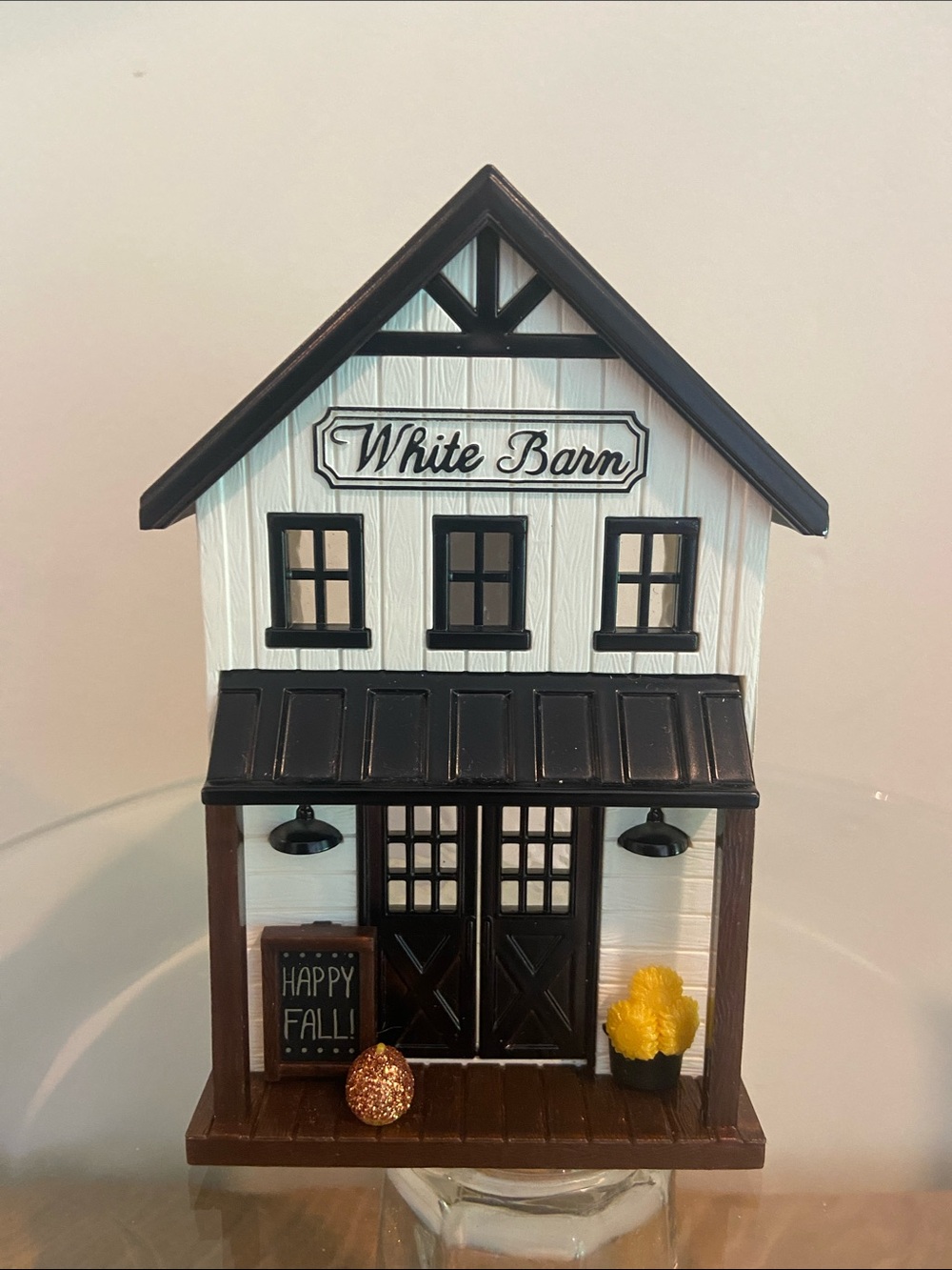 Bath & Body Works White Barn Black and White Mini Fall Barn Decor